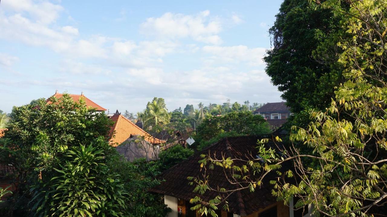 Legong Guesthouse Ubud Esterno foto